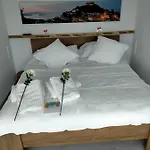 Romantic Modern Private Swimming Pool 5 Min Walk From Centre 公寓 *