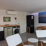 公寓 Romantic Modern Private Swimming Pool 5 Min Walk From Centre *